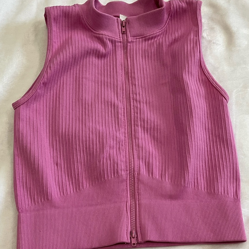 Pink Ribbed Zip-Up Vest